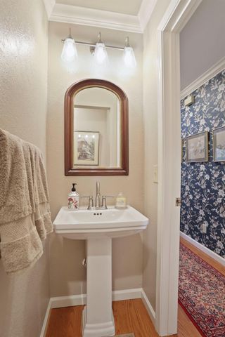 70 N Lower Sacramento Rd, Lodi, CA 95242