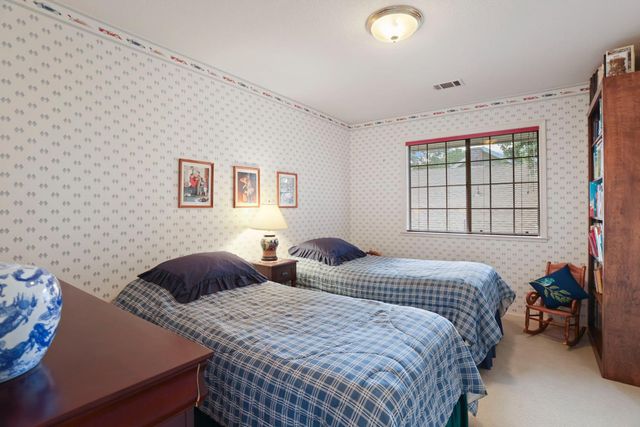 70 N Lower Sacramento Rd, Lodi, CA 95242