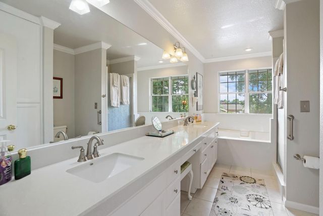 70 N Lower Sacramento Rd, Lodi, CA 95242