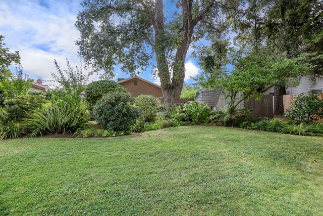 70 N Lower Sacramento Rd, Lodi, CA 95242