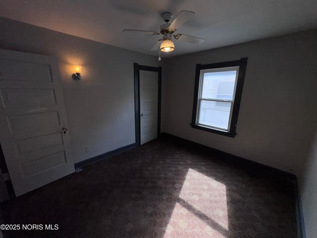 3737 Lockwood Avenue, Toledo, OH 43612