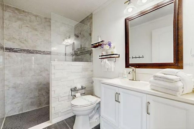 7 CARRY COURT, Palm Coast, FL 32137