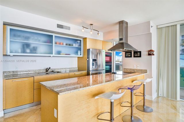 1800 S Ocean Drive 1101, Hallandale Beach, FL 33009