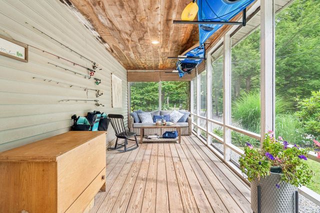 82 Fairgrounds Road, Bradford, NH 03221