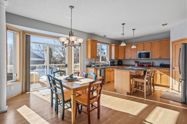 19885 Evensong Court, Farmington, MN 55024