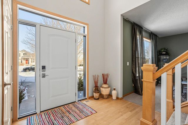 19885 Evensong Court, Farmington, MN 55024