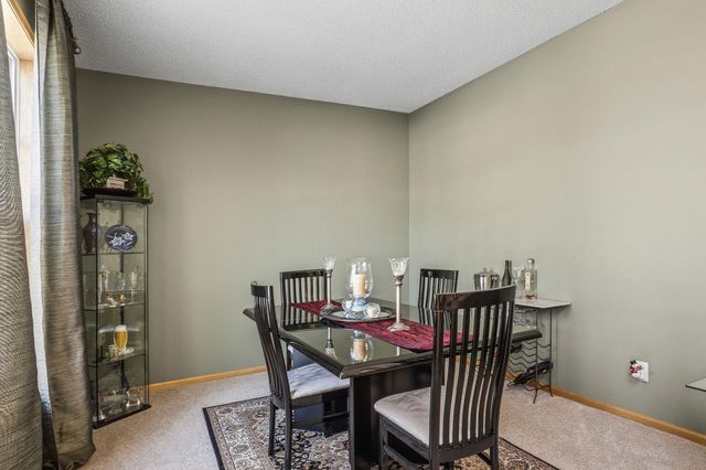 19885 Evensong Court, Farmington, MN 55024