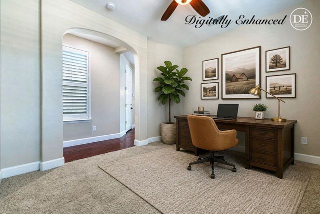 1135 N Whittier Avenue, Clovis, CA 93611