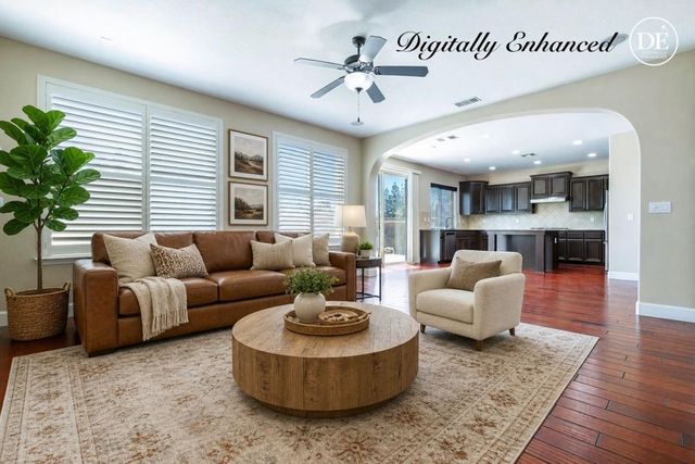 1135 N Whittier Avenue, Clovis, CA 93611
