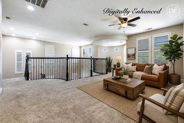 1135 N Whittier Avenue, Clovis, CA 93611