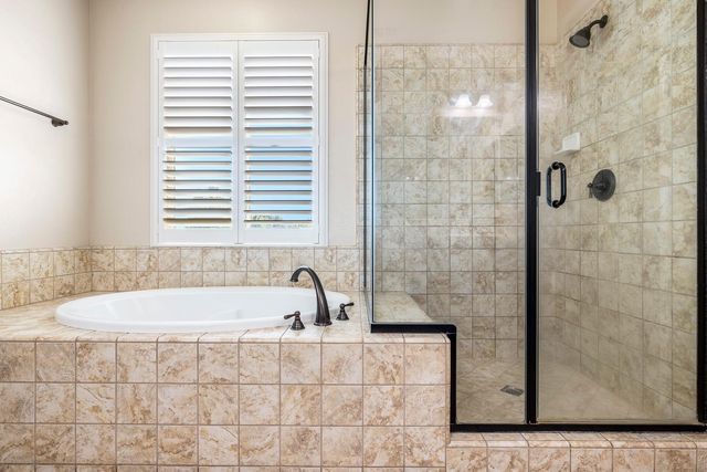 1135 N Whittier Avenue, Clovis, CA 93611