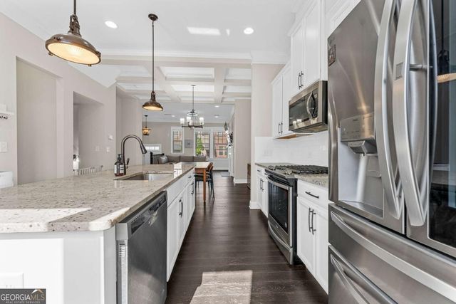 4468 Dunblane Avenue, Sugar Hill, GA 30518