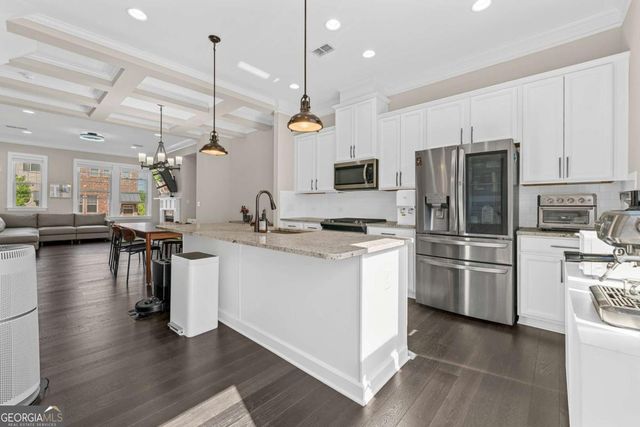 4468 Dunblane Avenue, Sugar Hill, GA 30518