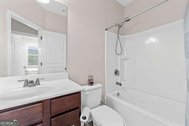 4468 Dunblane Avenue, Sugar Hill, GA 30518