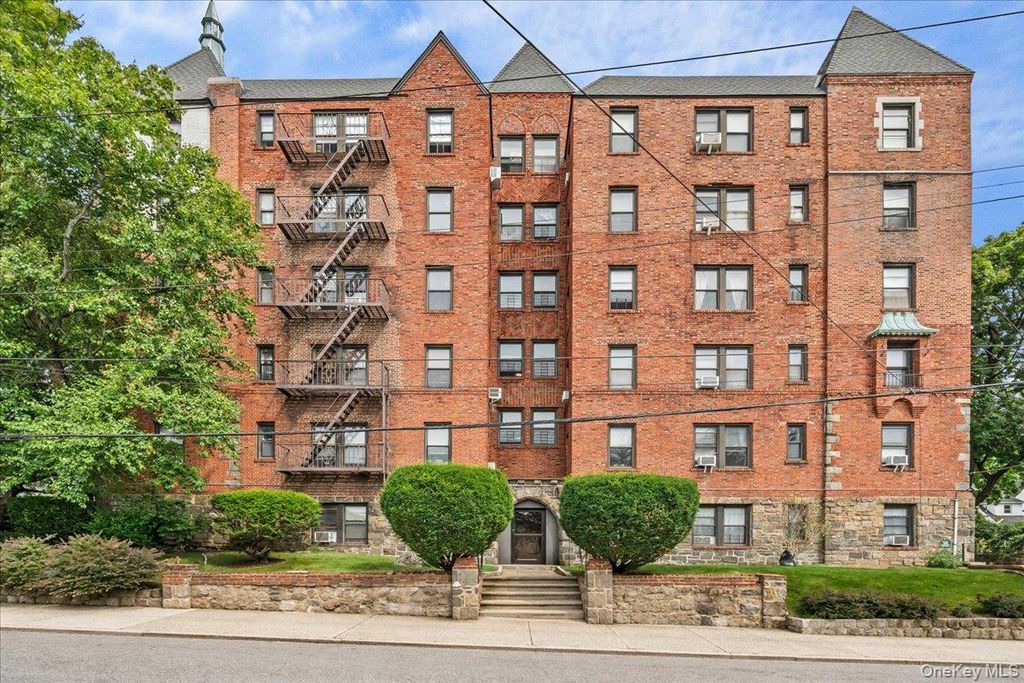 20 William Street 2G, Mount Vernon, NY 10552 — exterior