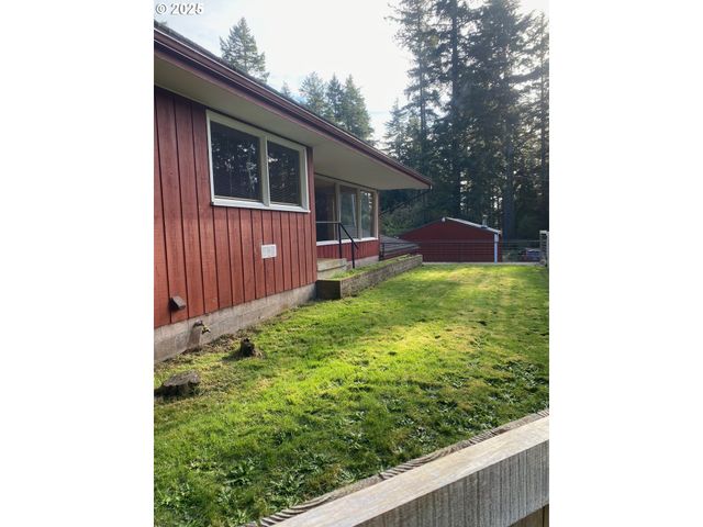 70897 HIGHWAY 101, North Bend, OR 97459