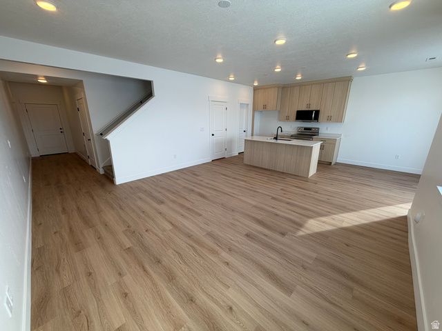 611 N 300 W, Smithfield, UT 84335