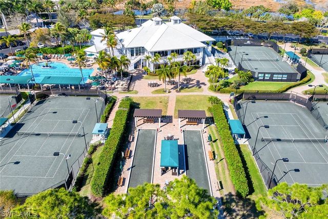 1360 Sweetwater CV 102, Naples, FL 34110