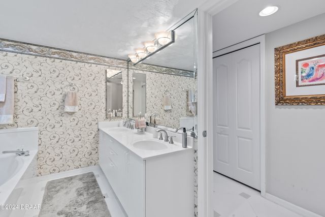 2937 S Atlantic Ave Apt 2103, Daytona Beach Shores, FL 32118