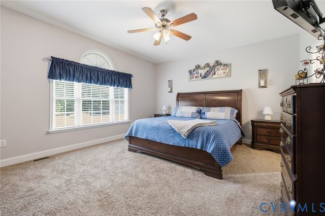 9433 Robin Rd, Disputanta, VA 23842
