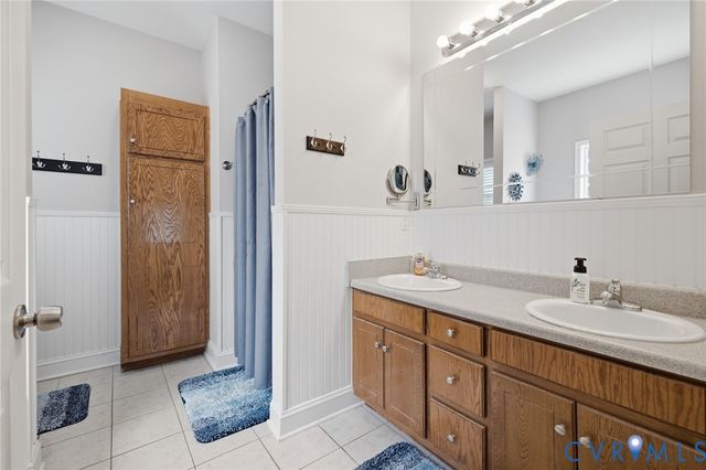 9433 Robin Rd, Disputanta, VA 23842