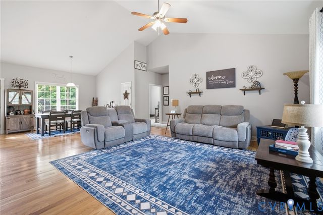 9433 Robin Rd, Disputanta, VA 23842