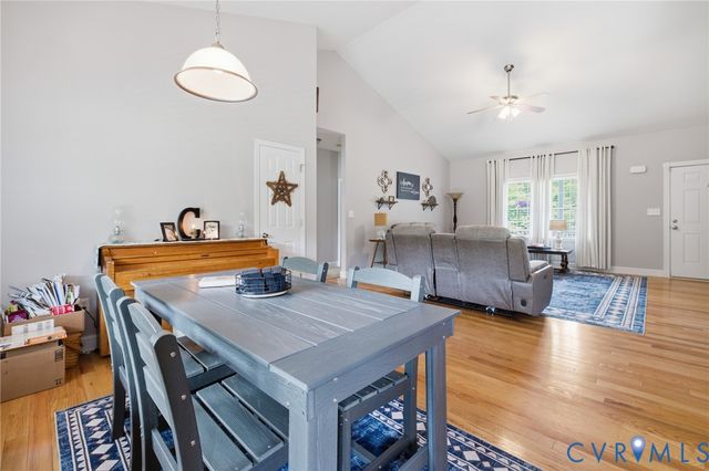 9433 Robin Rd, Disputanta, VA 23842