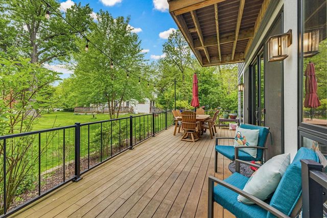 34215 Venice Park ROAD, Delafield, WI 53018