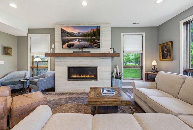 34215 Venice Park ROAD, Delafield, WI 53018