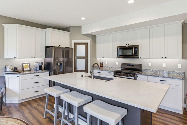 34215 Venice Park ROAD, Delafield, WI 53018