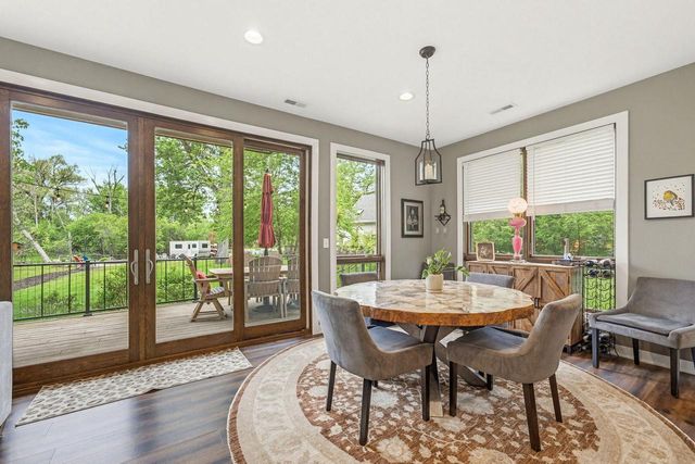 34215 Venice Park ROAD, Delafield, WI 53018