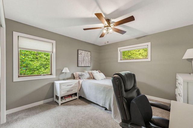 34215 Venice Park ROAD, Delafield, WI 53018