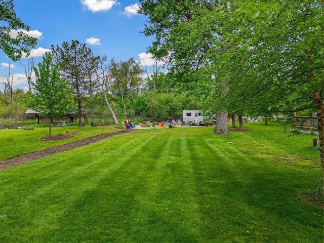 34215 Venice Park ROAD, Delafield, WI 53018