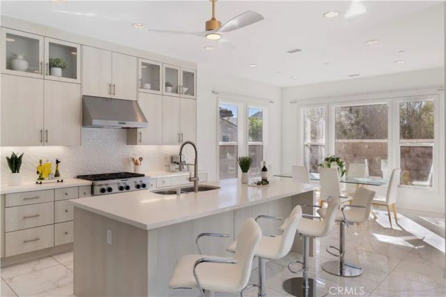 4829 Portola Court, Carlsbad, CA 92010