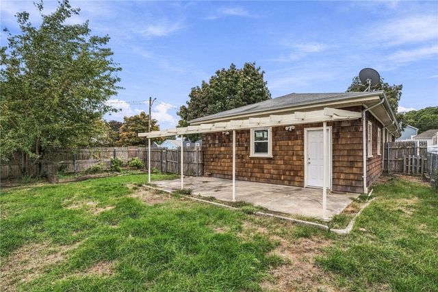 19 Cooper Street, North Providence, RI 02904