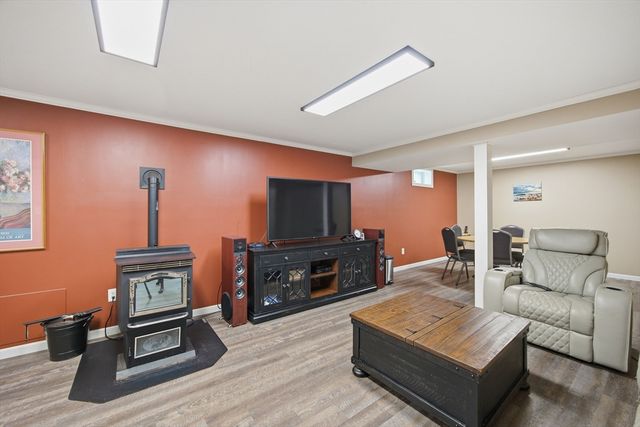 5 Powers Rd, Andover, MA 01810