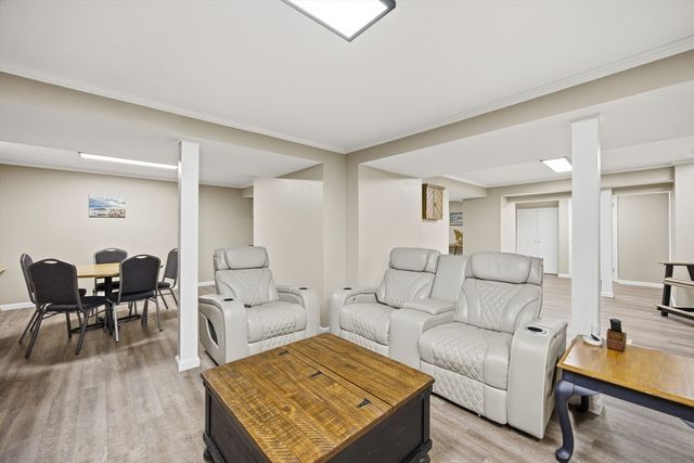 5 Powers Rd, Andover, MA 01810