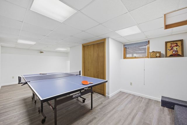 5 Powers Rd, Andover, MA 01810