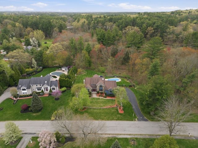 5 Powers Rd, Andover, MA 01810