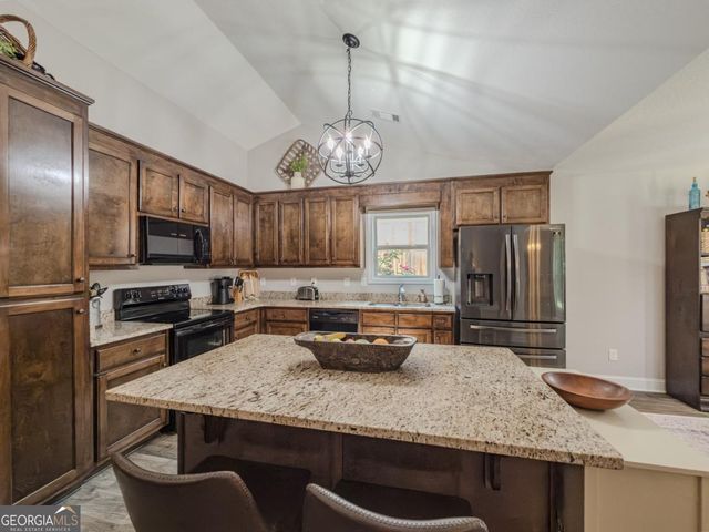 50 Goldshore Way, Statham, GA 30666