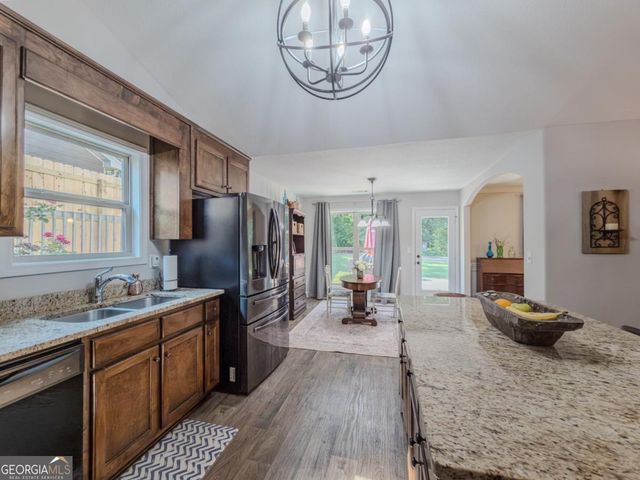 50 Goldshore Way, Statham, GA 30666