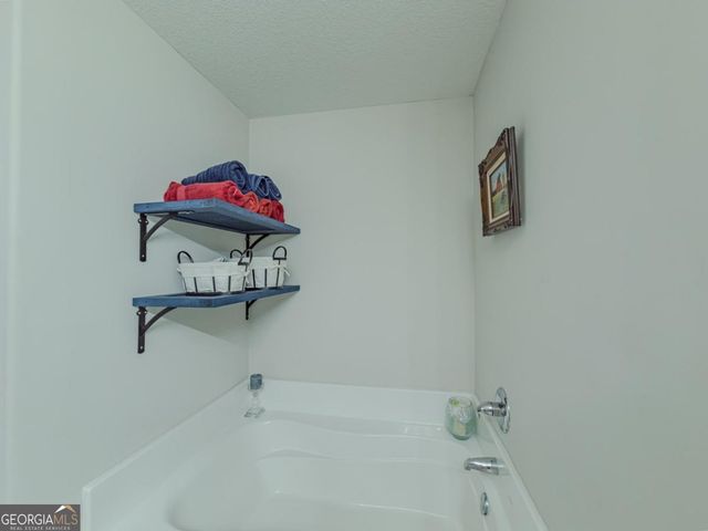 50 Goldshore Way, Statham, GA 30666
