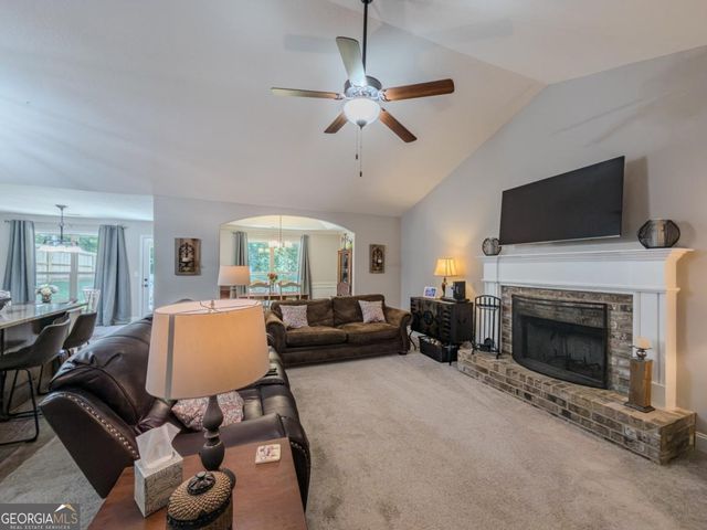 50 Goldshore Way, Statham, GA 30666
