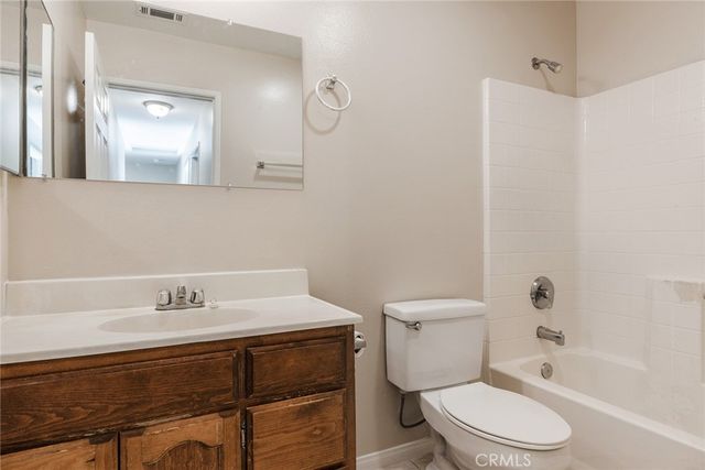 1768 NEWPORT 1, Long Beach, CA 90814