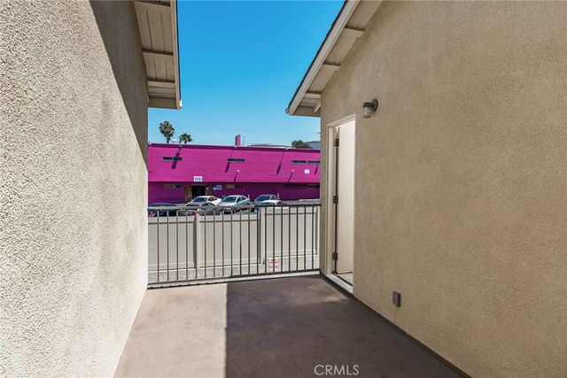 1768 NEWPORT 1, Long Beach, CA 90814