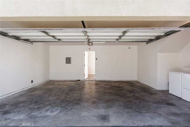 1768 NEWPORT 1, Long Beach, CA 90814