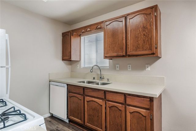 1768 NEWPORT 1, Long Beach, CA 90814