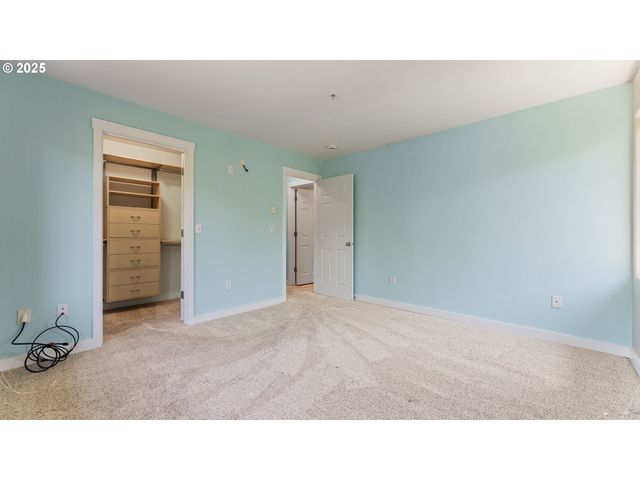14580 Sw MAGPIE Ln 203, Beaverton, OR 97007