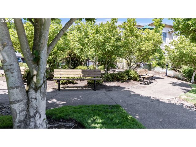 14580 Sw MAGPIE Ln 203, Beaverton, OR 97007