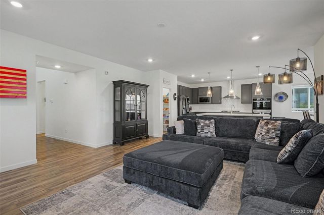 8489 Arriba Drive, Littleton, CO 80125